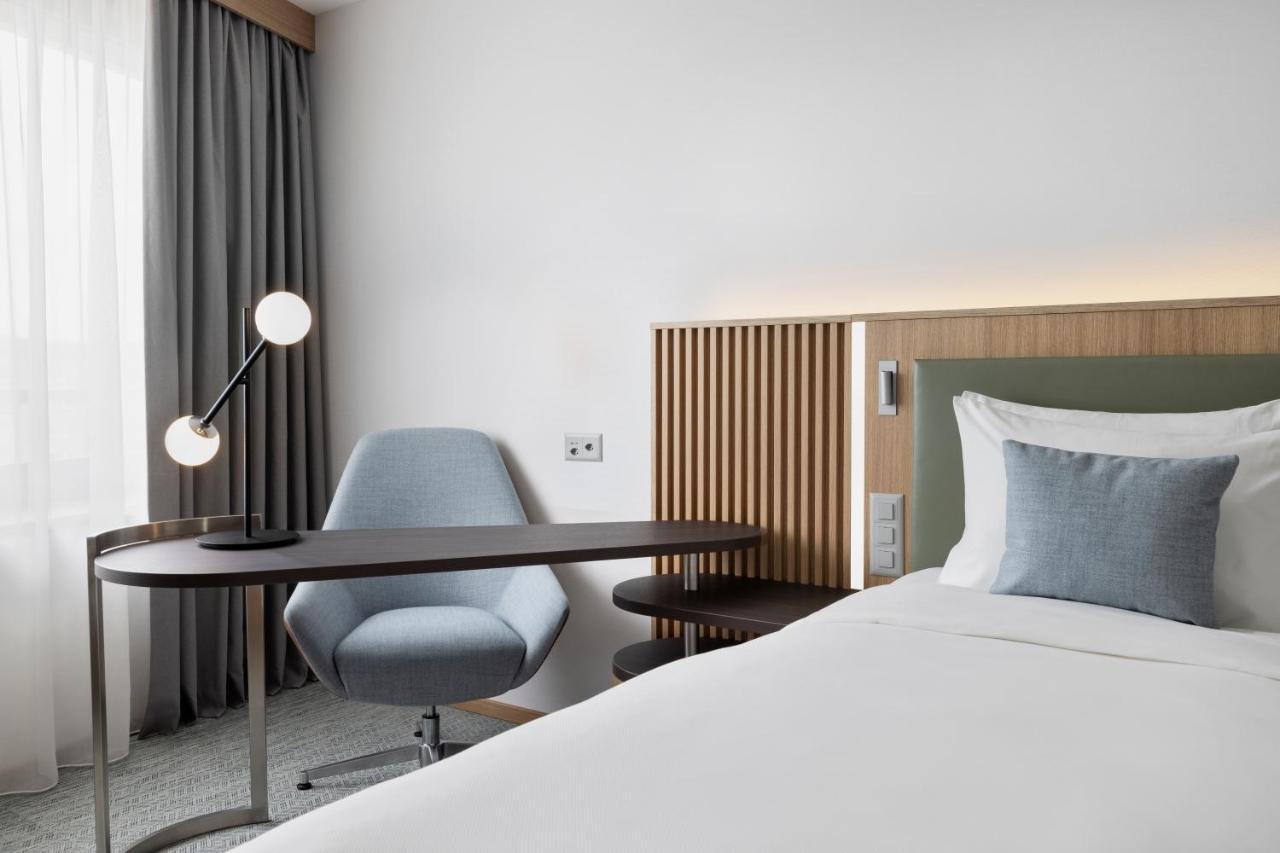 Courtyard By Marriott Biel Bienne Otel Dış mekan fotoğraf