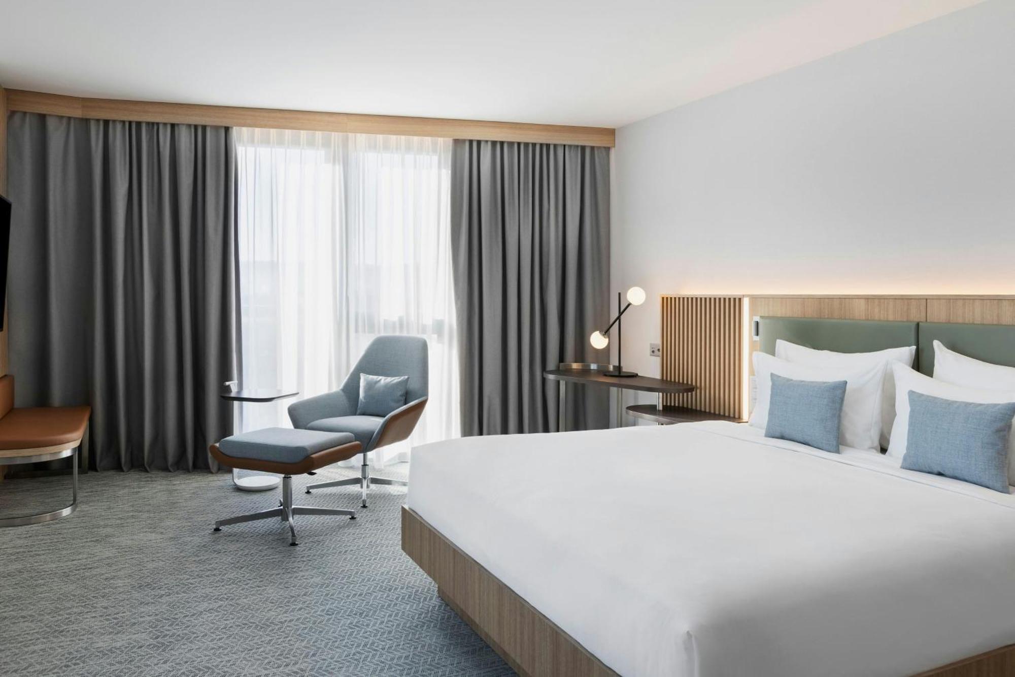 Courtyard By Marriott Biel Bienne Otel Dış mekan fotoğraf