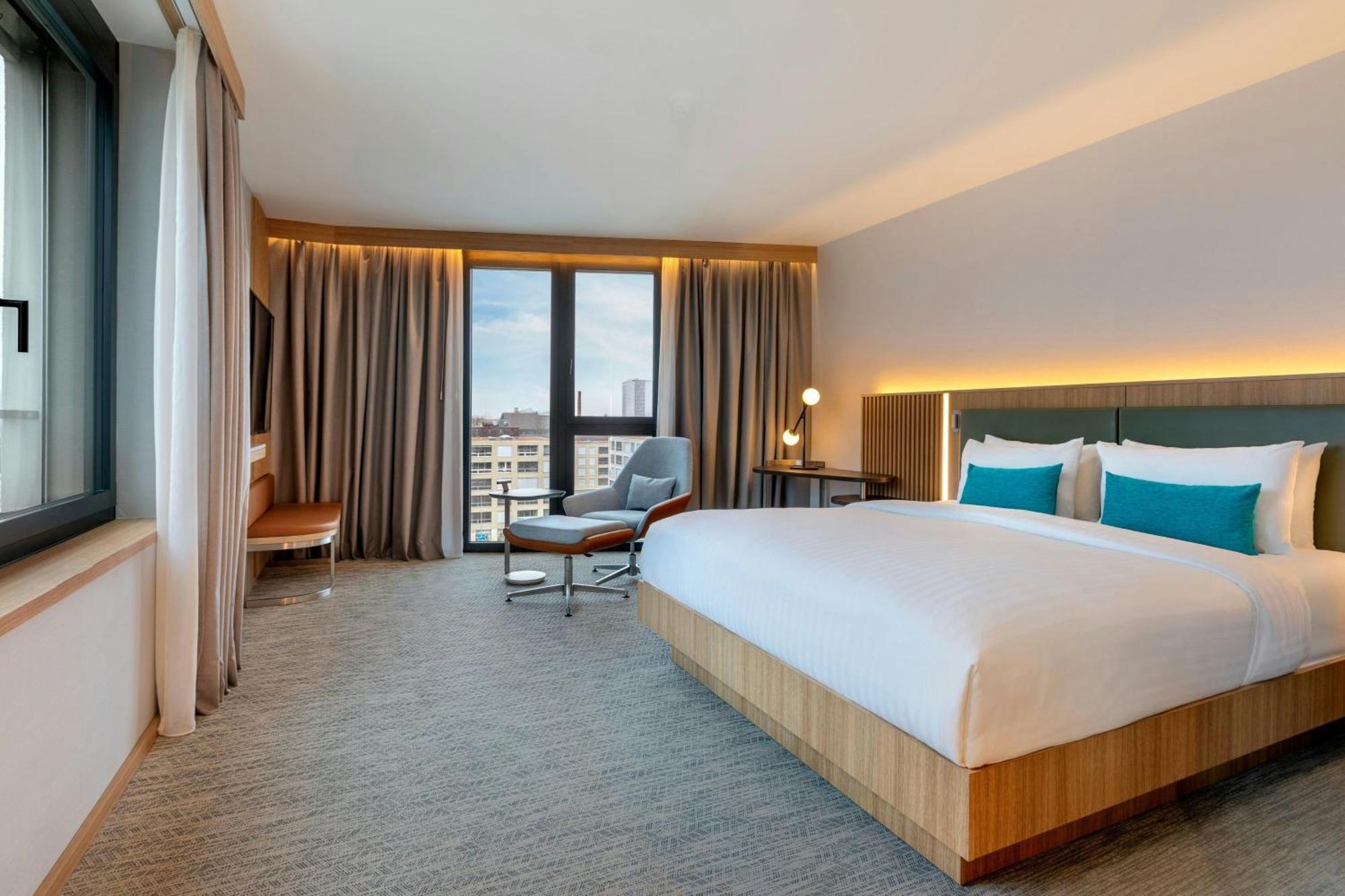 Courtyard By Marriott Biel Bienne Otel Dış mekan fotoğraf